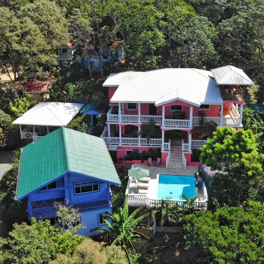 Seaside Inn Roatan Уест Бей Екстериор снимка