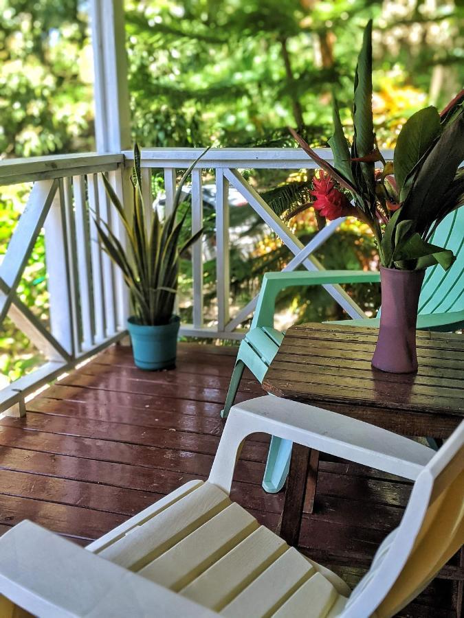 Seaside Inn Roatan Уест Бей Екстериор снимка